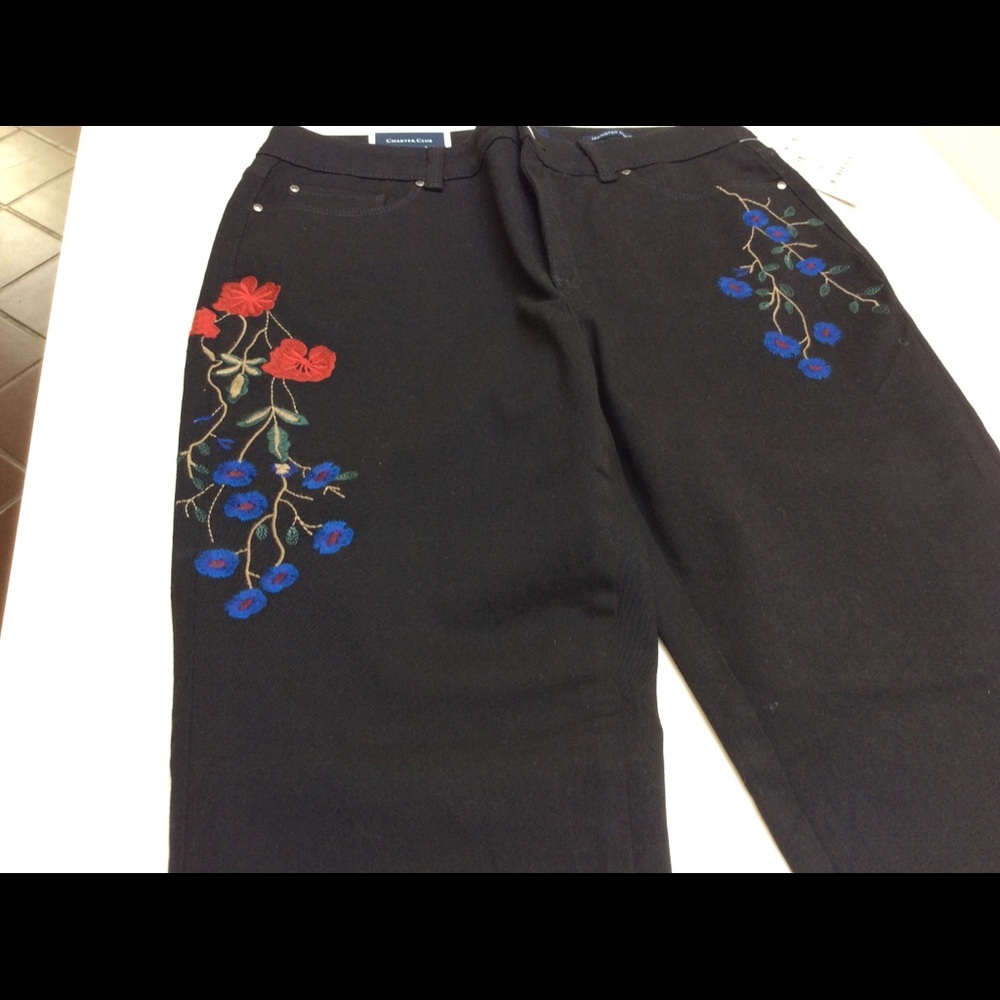 Jeans - Picture 2 of 6